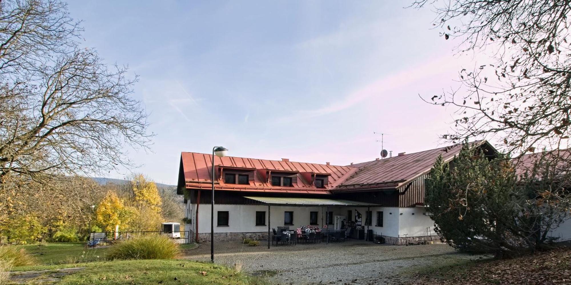 Penzion Hrádek Hotel Novy Hradek Exterior foto